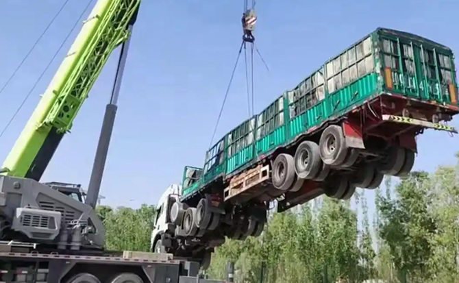 十堰道路脱困救援案例